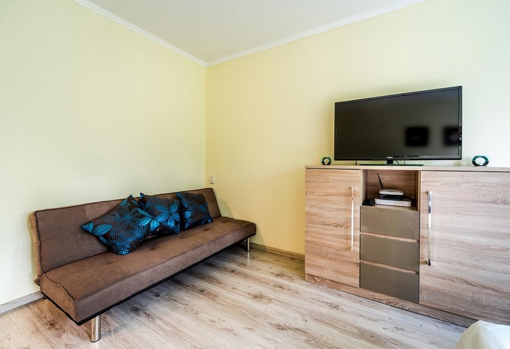 Appartement In Suburbs *